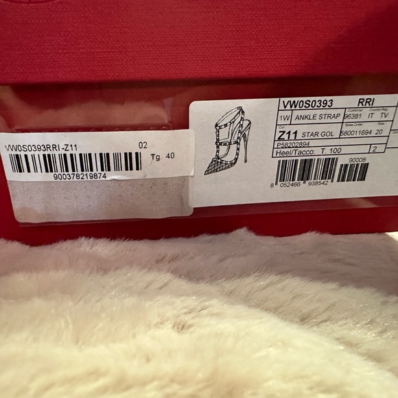 ✨BNIB✨ VALENTINO GARAVANI rockstud gold Diamond star pattern heels size 40 - Picture 6 of 12